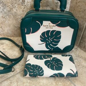 Kate Spade Set Monstera Leaves Print Traveler Trunk Crossbody Bag NWOT Wallet